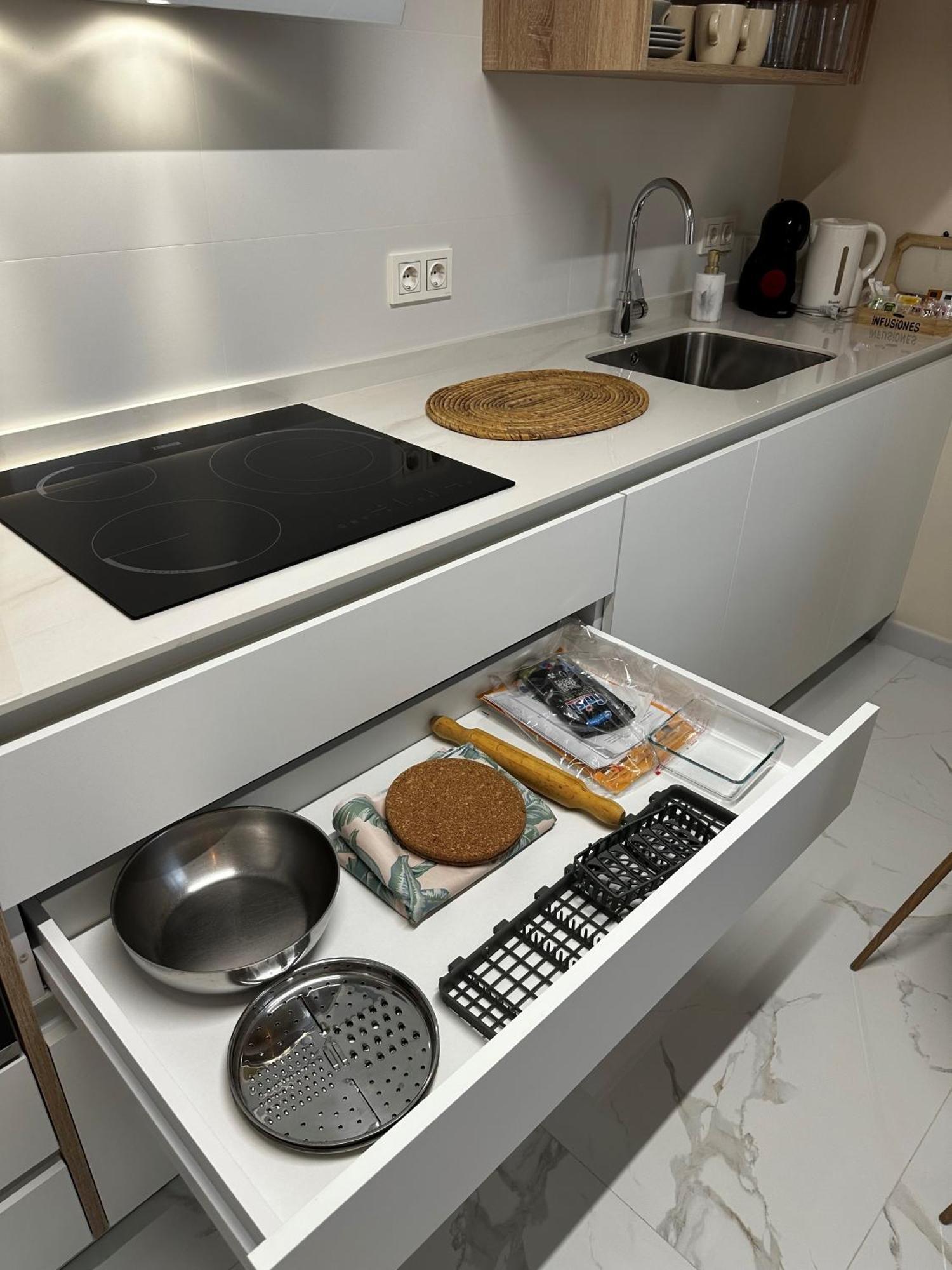 Marques De Robles Apartment Малага Екстериор снимка